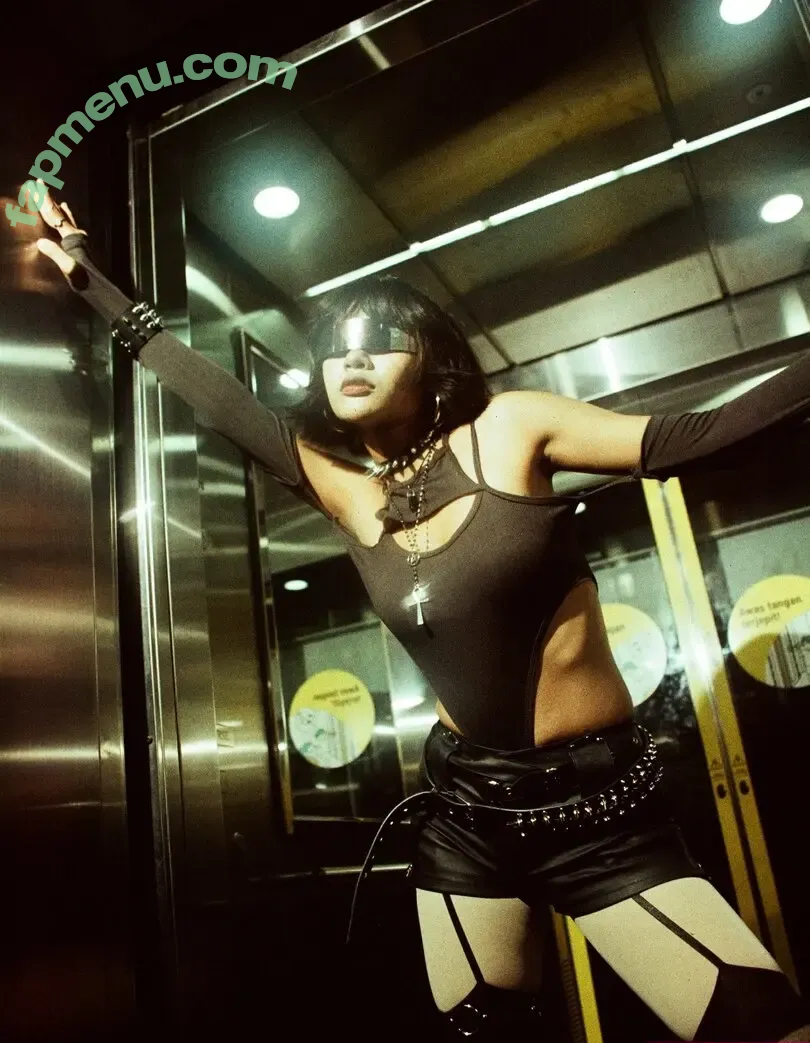 Atiqaaarn nude photo #0036 (Tiqaaa)