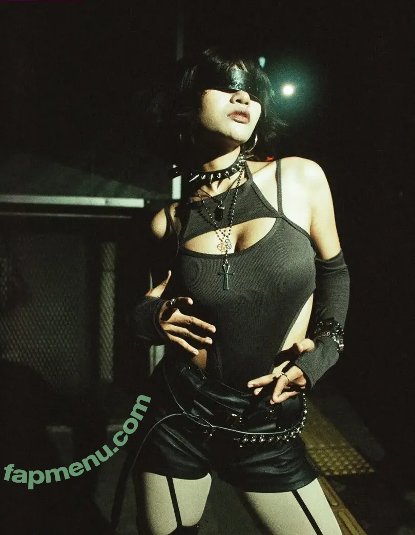 Atiqaaarn nude photo #0042 (Tiqaaa)