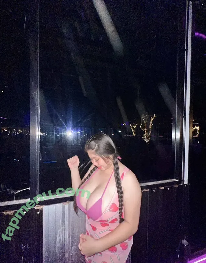 atitayapreem nude photo #0014 (atitayapreem)