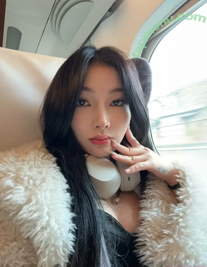 atlaseuuvip nude photo #0007 (atlaseuu)