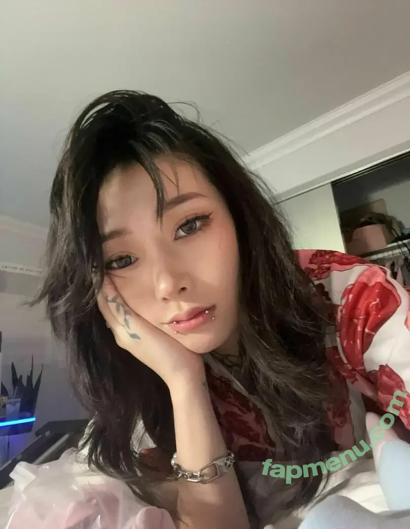 atlaseuuvip nude photo #0009 (atlaseuu)