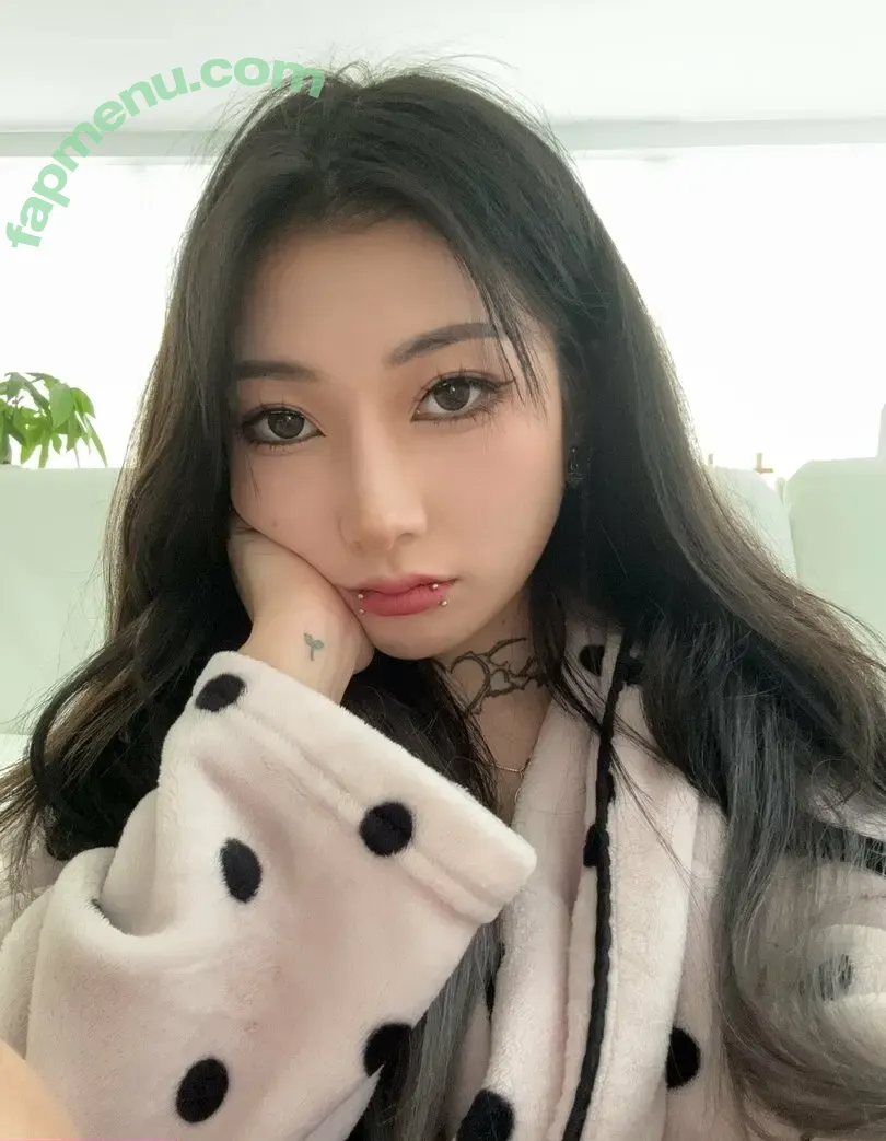 atlaseuuvip nude photo #0012 (atlaseuu)