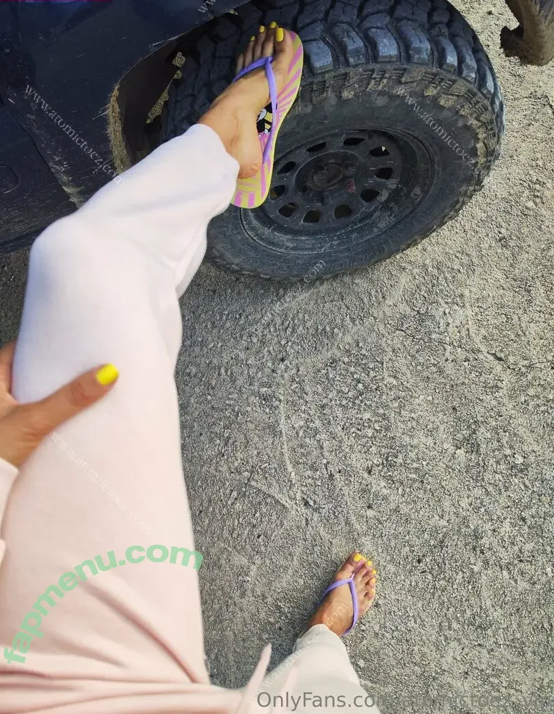 atomictoez_vip nude photo #0081 (atomictoezz)