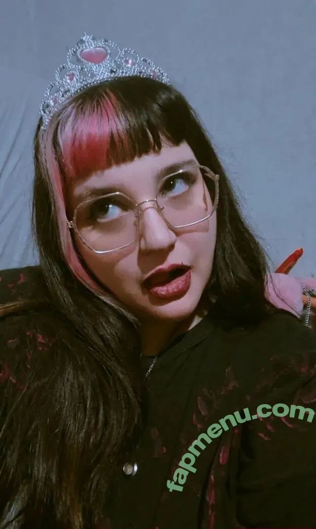 attentionwhor3 nude photo #0018 (attnwhre)