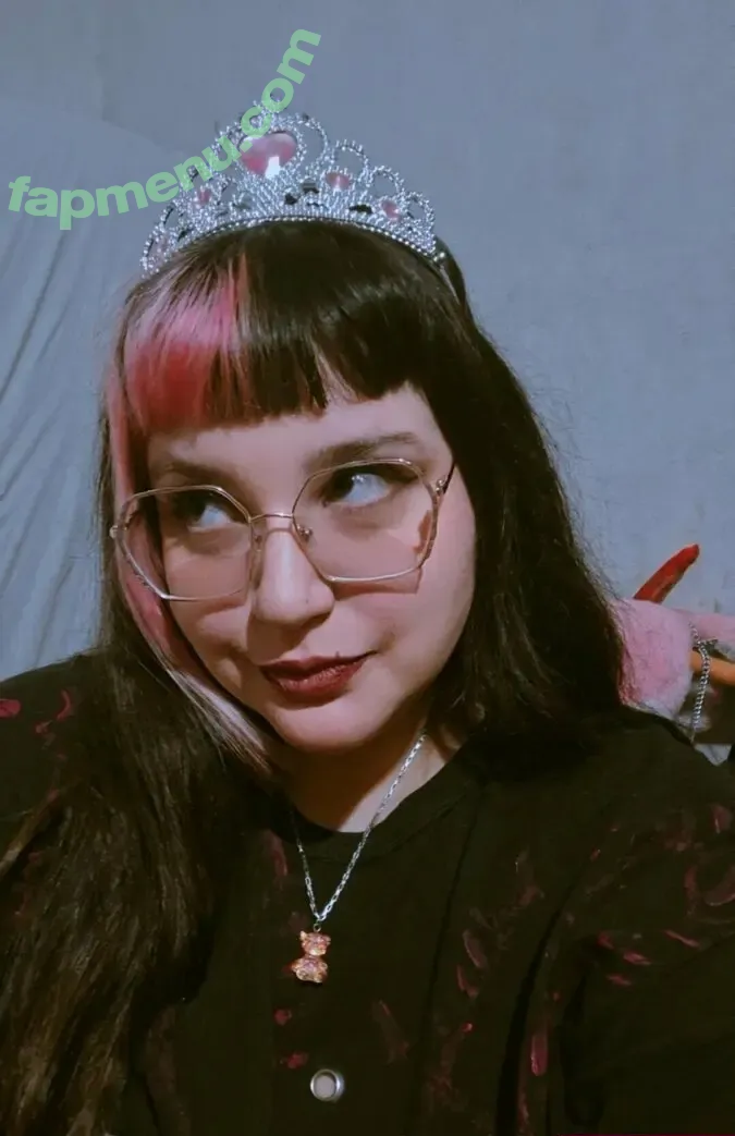 attentionwhor3 nude photo #0019 (attnwhre)