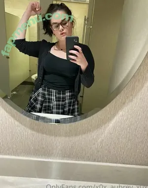 aubrey / aubreyoday / x0x_aubrey_x0x / xxo_aubrey_xxo nude photo #0019