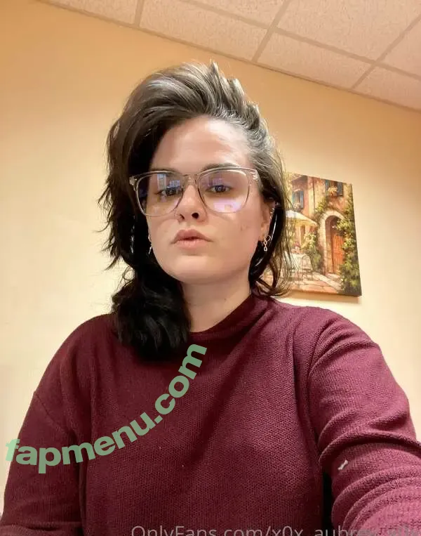 aubrey nude photo #0008 (aubreyoday / x0x_aubrey_x0x / xxo_aubrey_xxo)