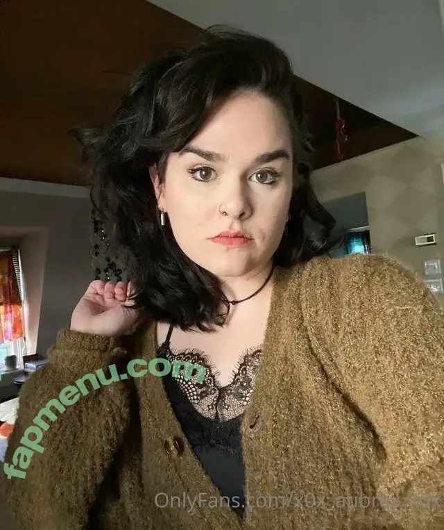 aubrey nude photo #0022 (aubreyoday / x0x_aubrey_x0x / xxo_aubrey_xxo)