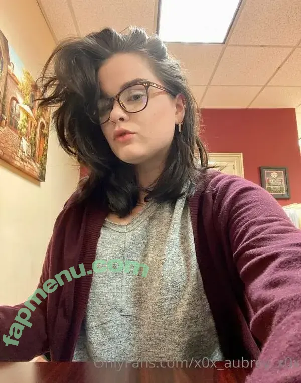 aubrey nude photo #0035 (aubreyoday / x0x_aubrey_x0x / xxo_aubrey_xxo)