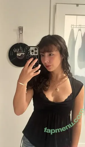 Aubrey Anderson-Emmons / aubreyandersonemmons nude photo #0069