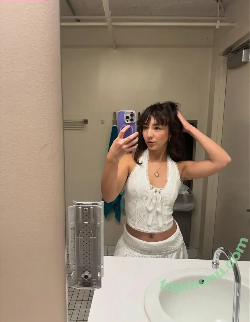 Aubrey Anderson-Emmons nude photo #0090 (aubreyandersonemmons)