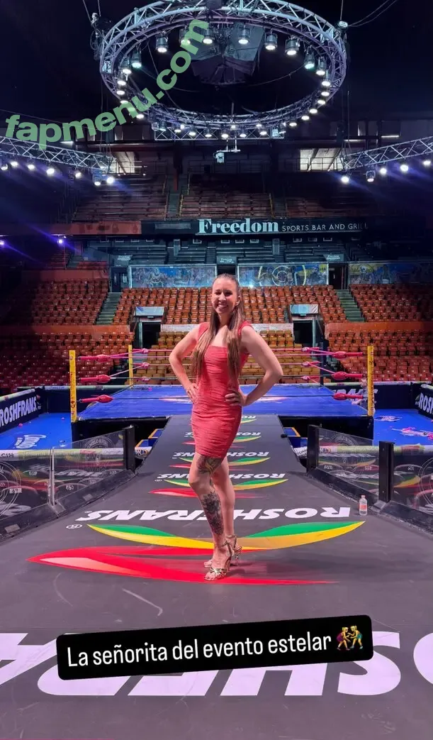 Aubrey Edwards nude photo #0092 (refaubrey)