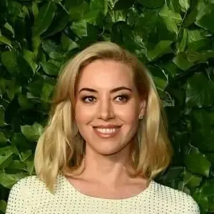 Aubrey Plaza / plazadeaubrey nude photo #0036