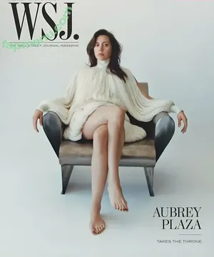 Aubrey Plaza / plazadeaubrey nude photo #0078