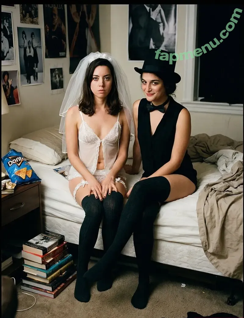 Aubrey Plaza nude photo #0106 (plazadeaubrey)