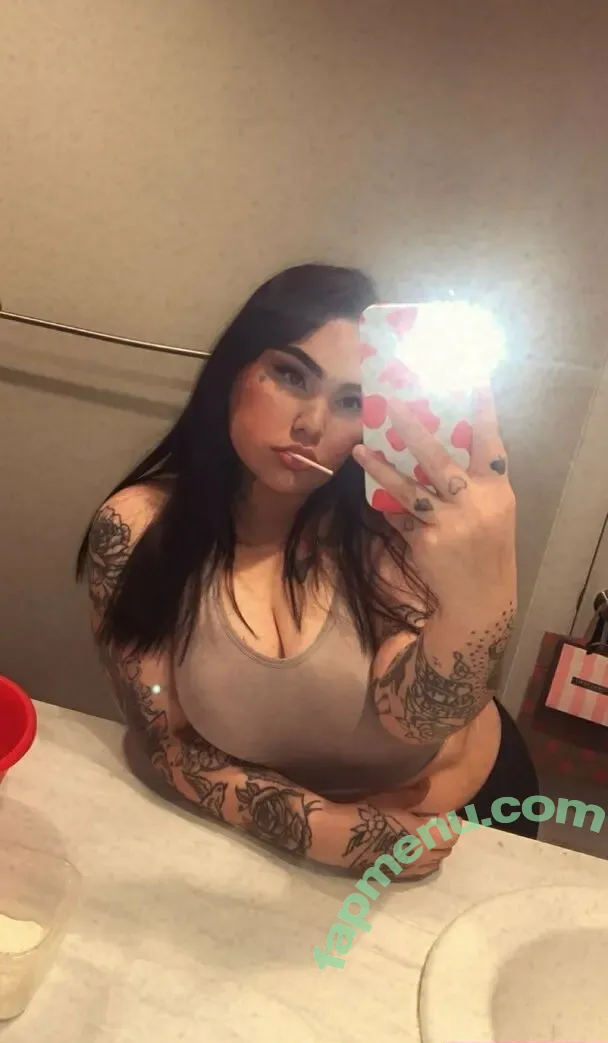 aubreyangel2001 nude photo #0005 (aubreyangel2001)