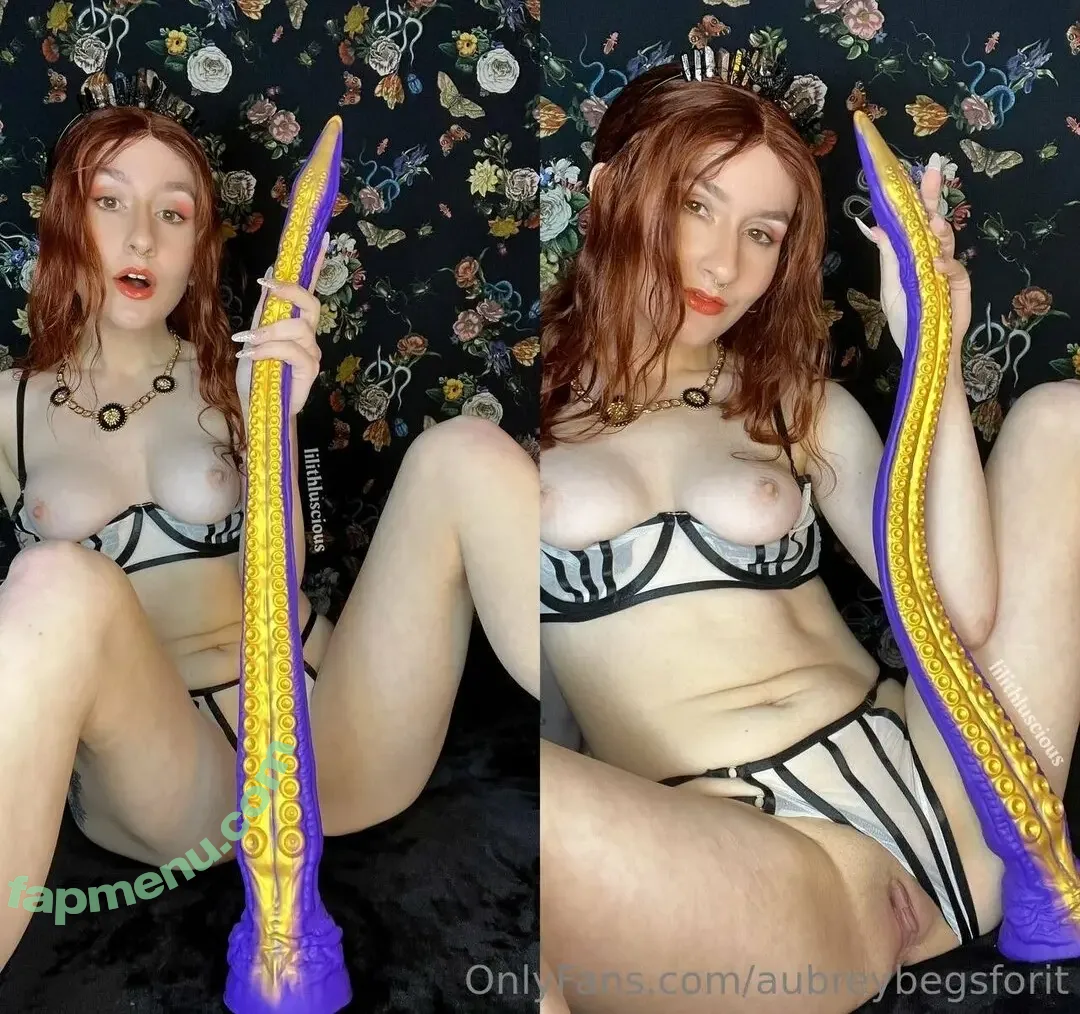 aubreybegsforit nude photo #0001 (aubrey47932)