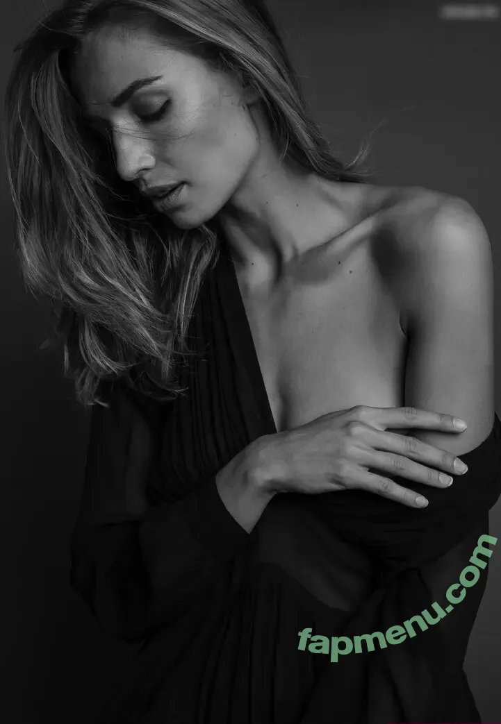 Aude-Jane Deville nude photo #0101 (Aude jane deville / audejanedvll)