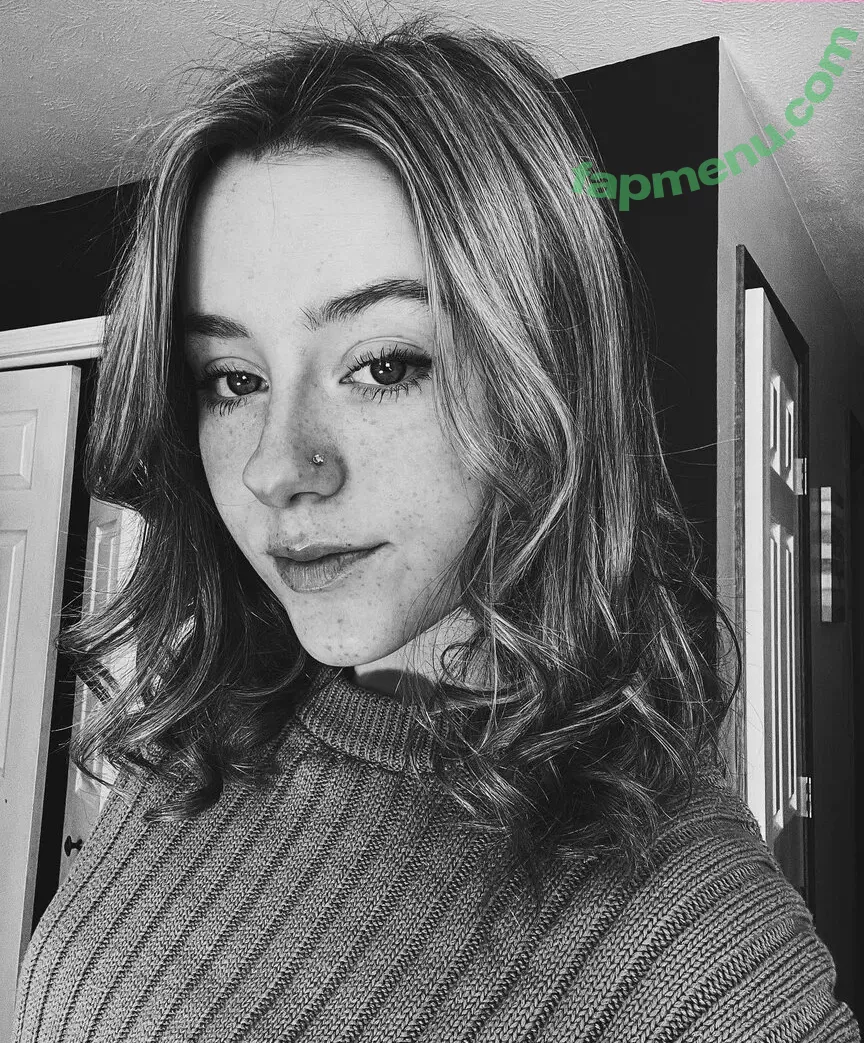 Audra Miller nude photo #0090 (anellamiller / audra.mllr / audramllr)