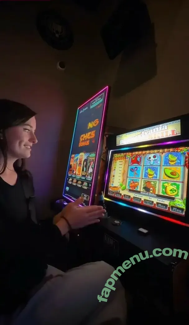 Audra Miller nude photo #0768 (anellamiller / audra.mllr / audramllr)