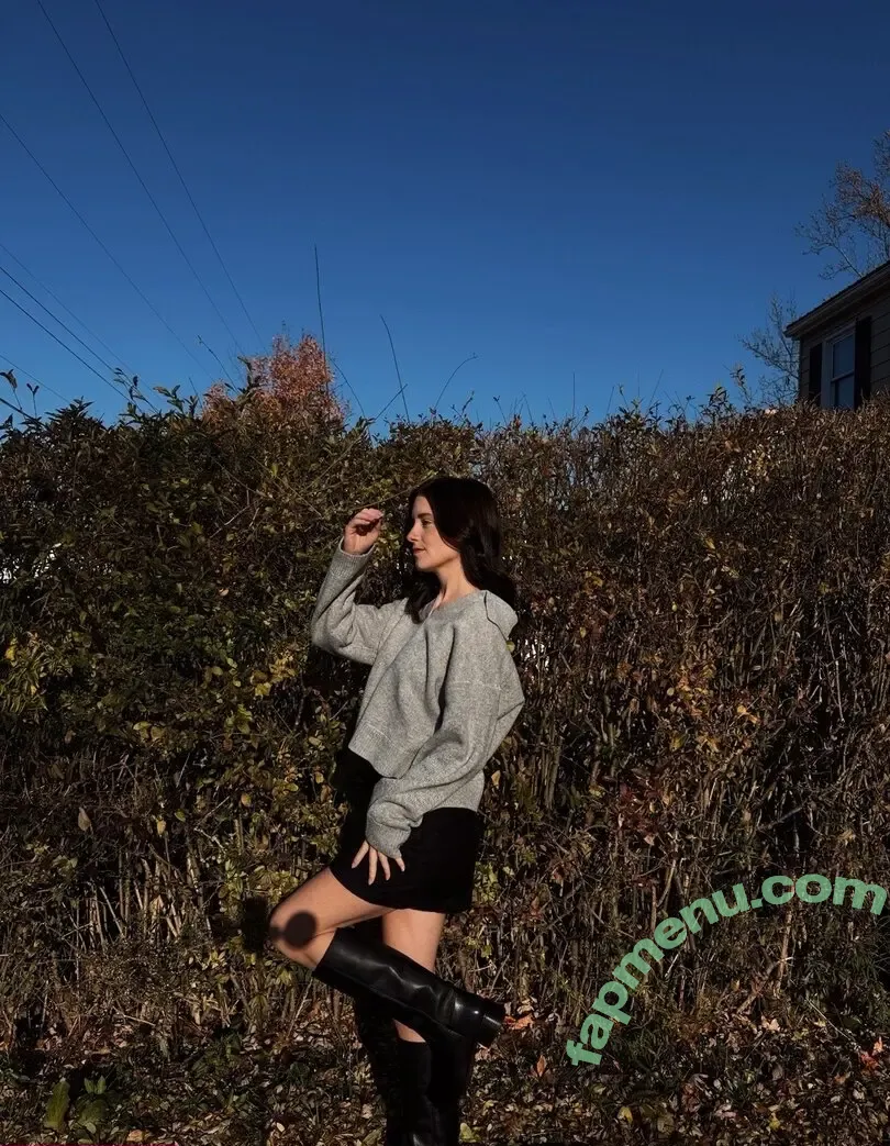 Audra Miller nude photo #0785 (anellamiller / audra.mllr / audramllr)