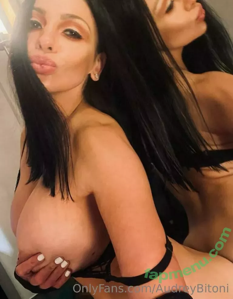Audrey Bitoni nude photo #0027 (audreybitonixo)