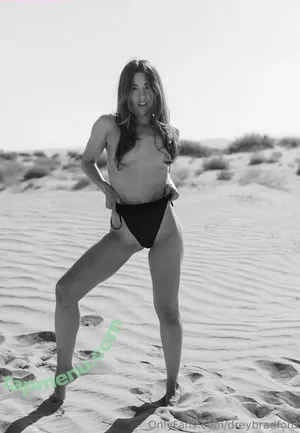 Audrey Bradford / dreybradford nude photo #0525