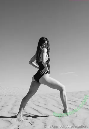 Audrey Bradford / dreybradford nude photo #0527