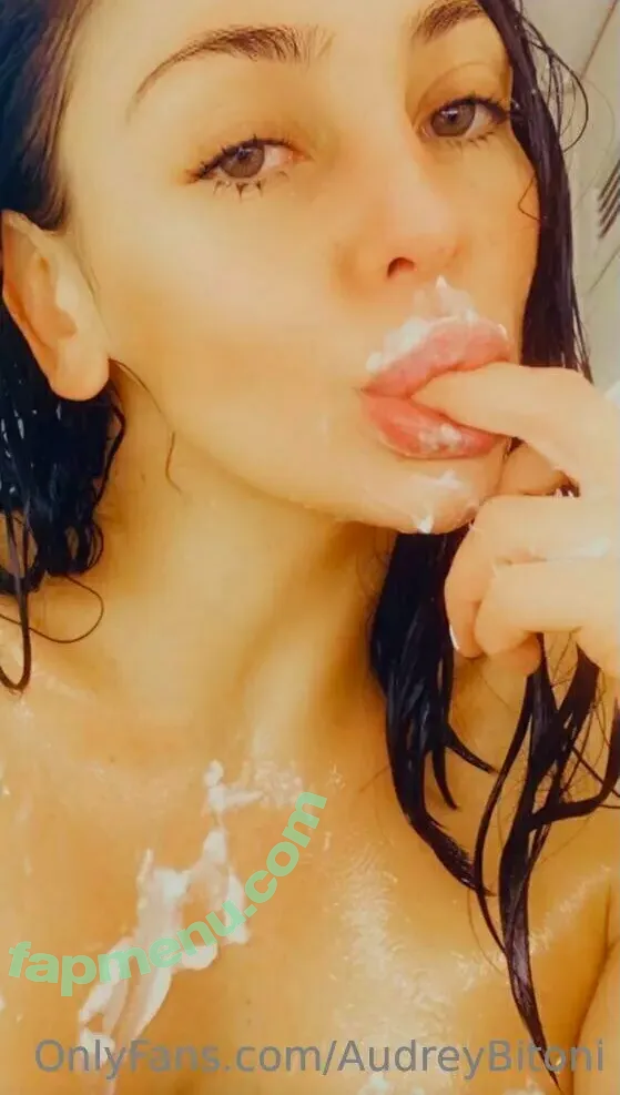 audreybitoni nude photo #0372 (audreybitoni818)