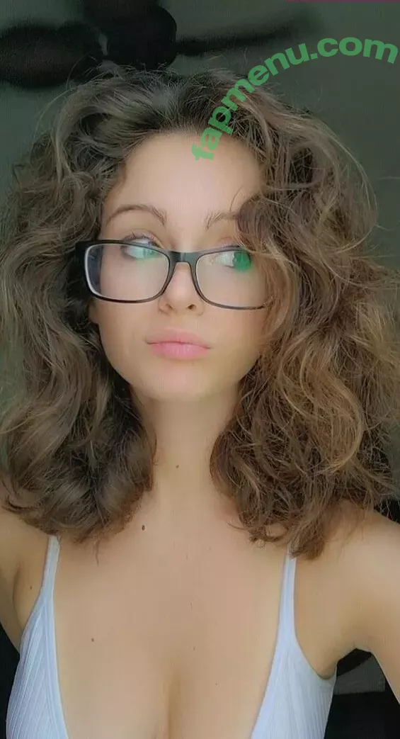 AuLaBe nude photo #0008 (Aude_l_belle)