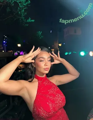 Aulii Cravalho / AuliiCravalho / Auli’i Cravalho nude photo #0262