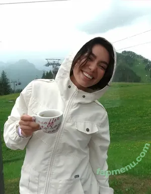 Aulii Cravalho / AuliiCravalho / Auli’i Cravalho nude photo #0303