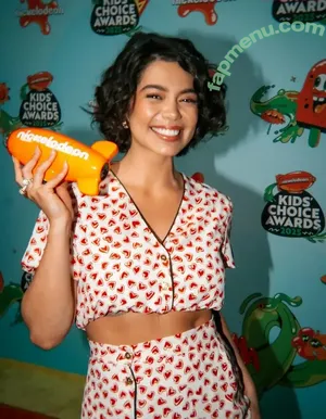 Aulii Cravalho / AuliiCravalho / Auli’i Cravalho nude photo #0326