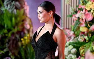 Aulii Cravalho / AuliiCravalho / Auli’i Cravalho nude photo #0374