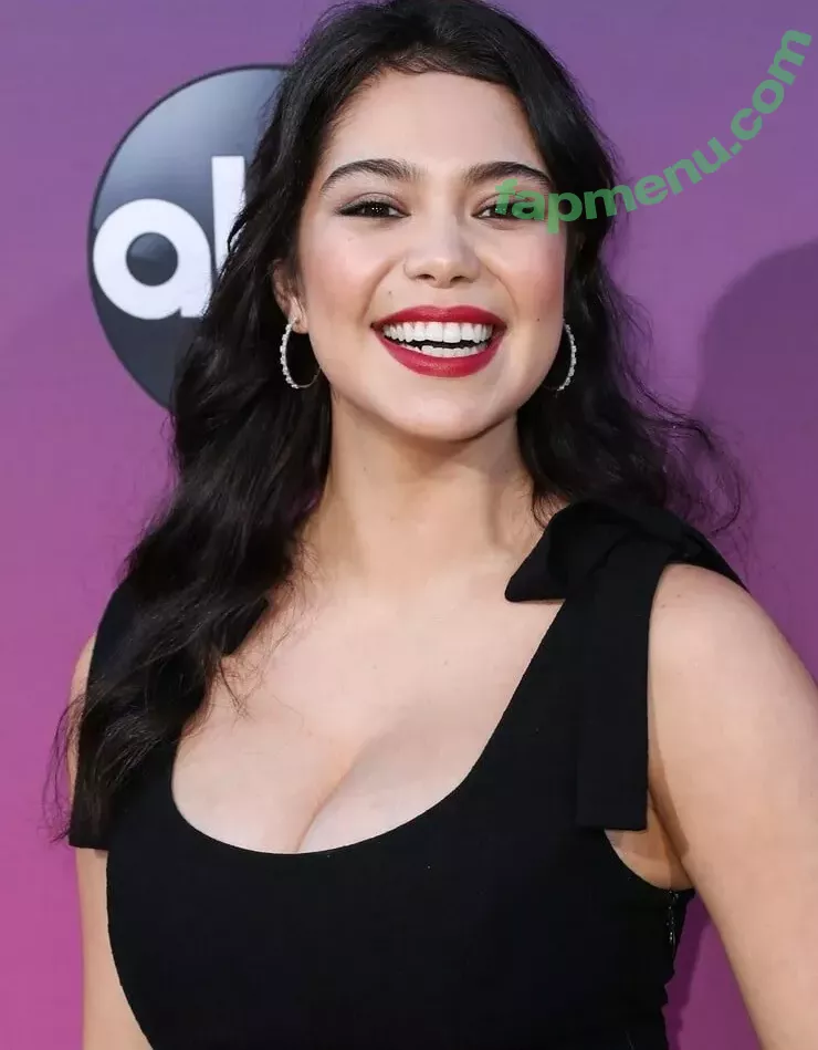 Aulii Cravalho nude photo #0012 (Auli’i Cravalho / auliicravalho)