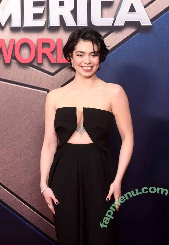 Aulii Cravalho nude photo #0130 (Auli’i Cravalho / auliicravalho)