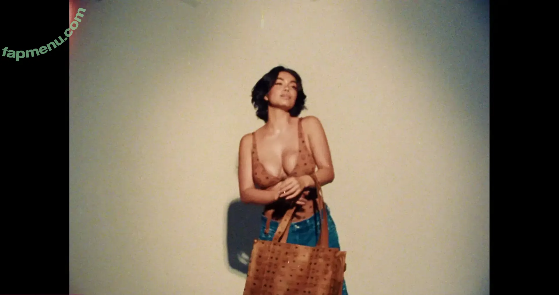 Aulii Cravalho nude photo #0236 (AuliiCravalho / Auli’i Cravalho)