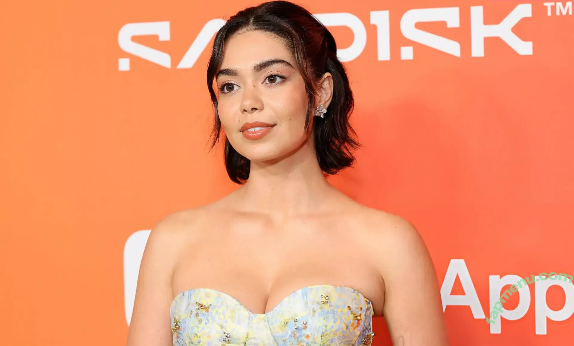 Aulii Cravalho nude photo #0269 (AuliiCravalho / Auli’i Cravalho)