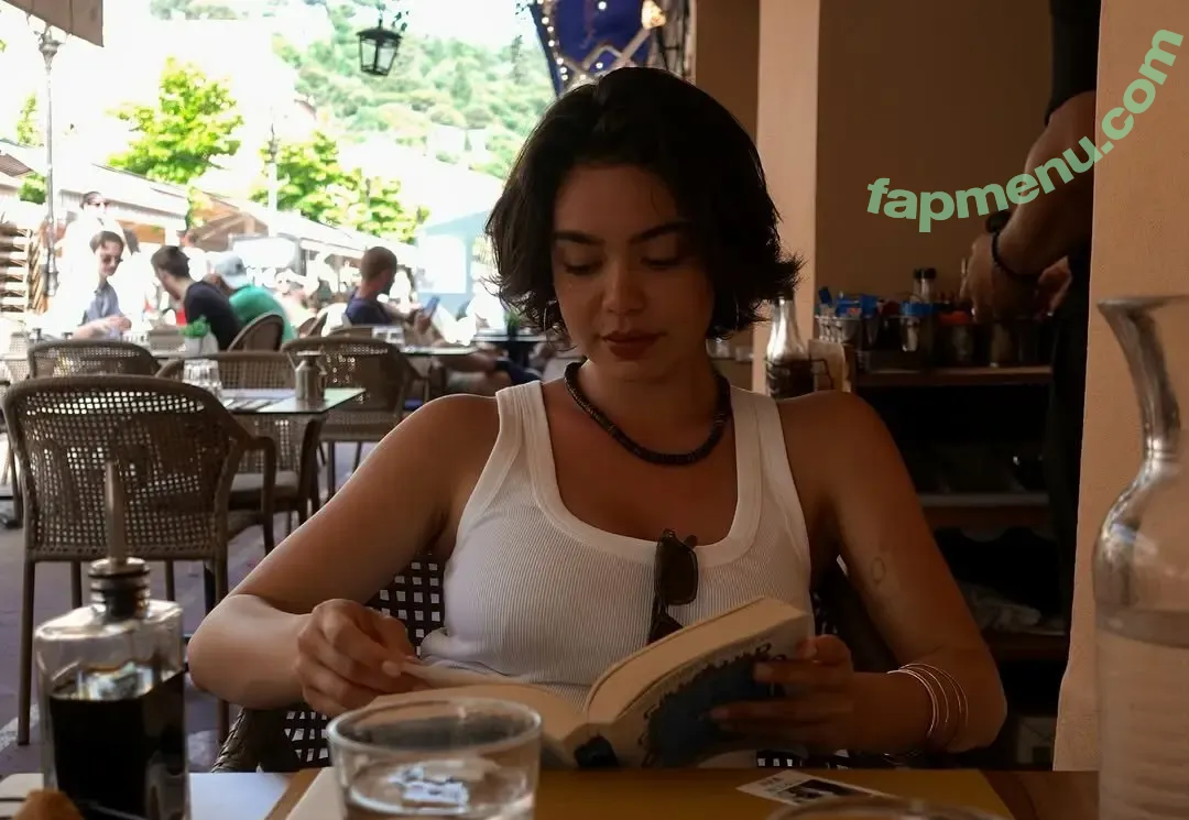 Aulii Cravalho nude photo #0297 (AuliiCravalho / Auli’i Cravalho)