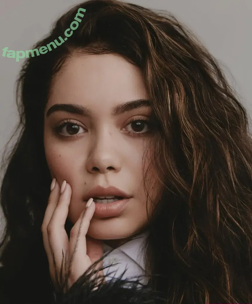 Aulii Cravalho nude photo #0319 (AuliiCravalho / Auli’i Cravalho)