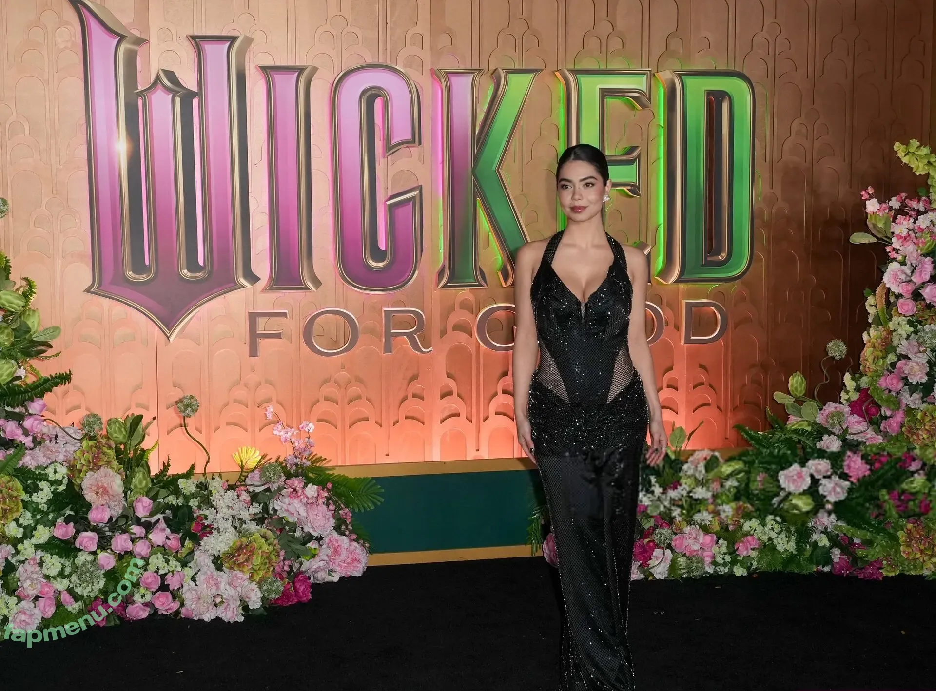 Aulii Cravalho nude photo #0368 (AuliiCravalho / Auli’i Cravalho)