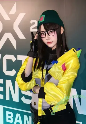 Aumx1a nude photo #0222