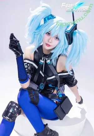 Aumx1a nude photo #0233