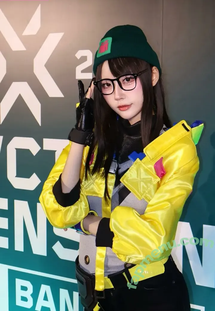 Aumx1a nude photo #0222 (Aumx1a)