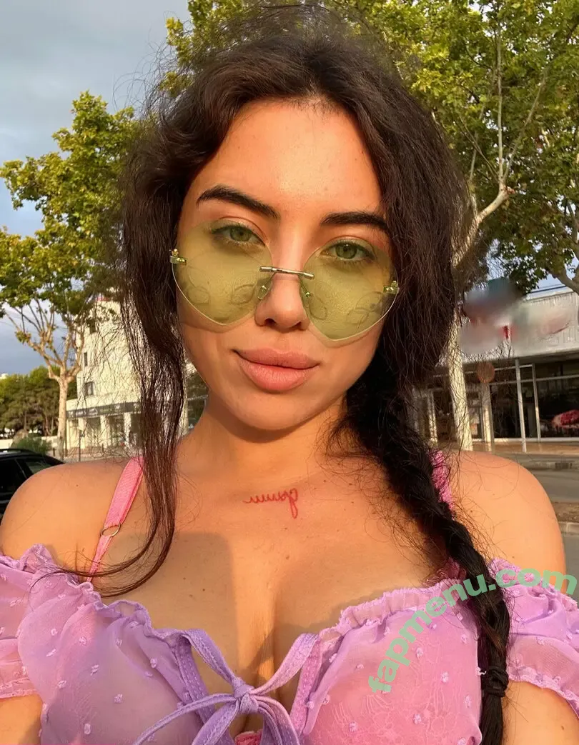 aurelia999 nude photo #0028 (aurelia999)