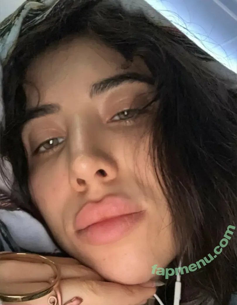 aurelia999 nude photo #0059 (aurelia999)