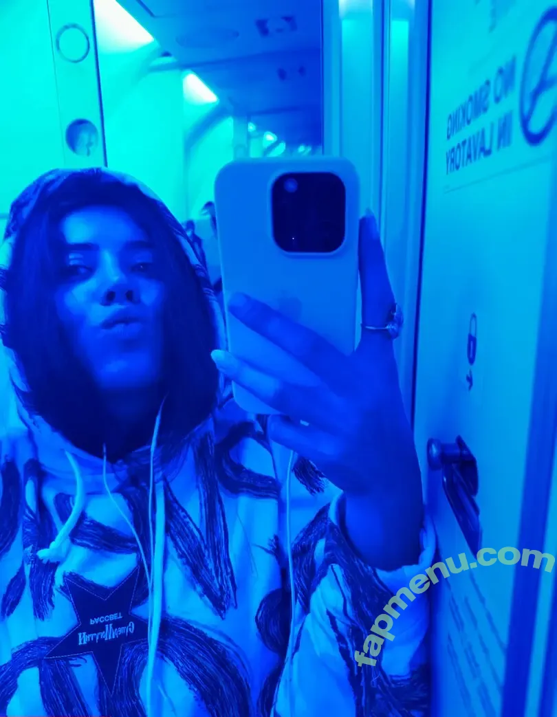 aurelia999 nude photo #0087 (aurelia999)