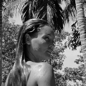 Aurelie Dotremont / Aurelid / Aureliedotremont / aurelie.dotremont1 nude photo #0040