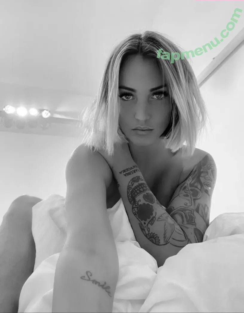 Aurelie Dotremont nude photo #0022 (Aurelid / Aureliedotremont / aurelie.dotremont1)