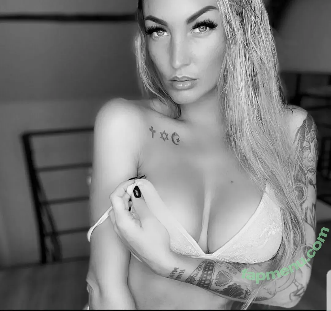 Aurelie Dotremont nude photo #0094 (Aurelid / Aureliedotremont / aurelie.dotremont1)